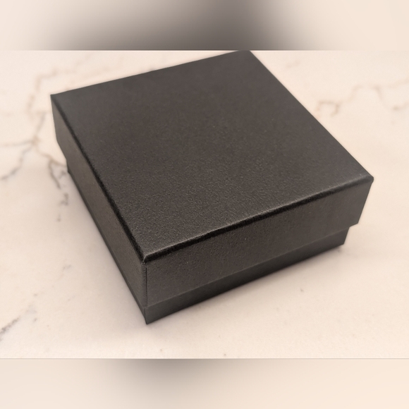 Coach Leather Bracelet - EUC - Gold 2.75 Inch Diameter - Picture 11 of 11